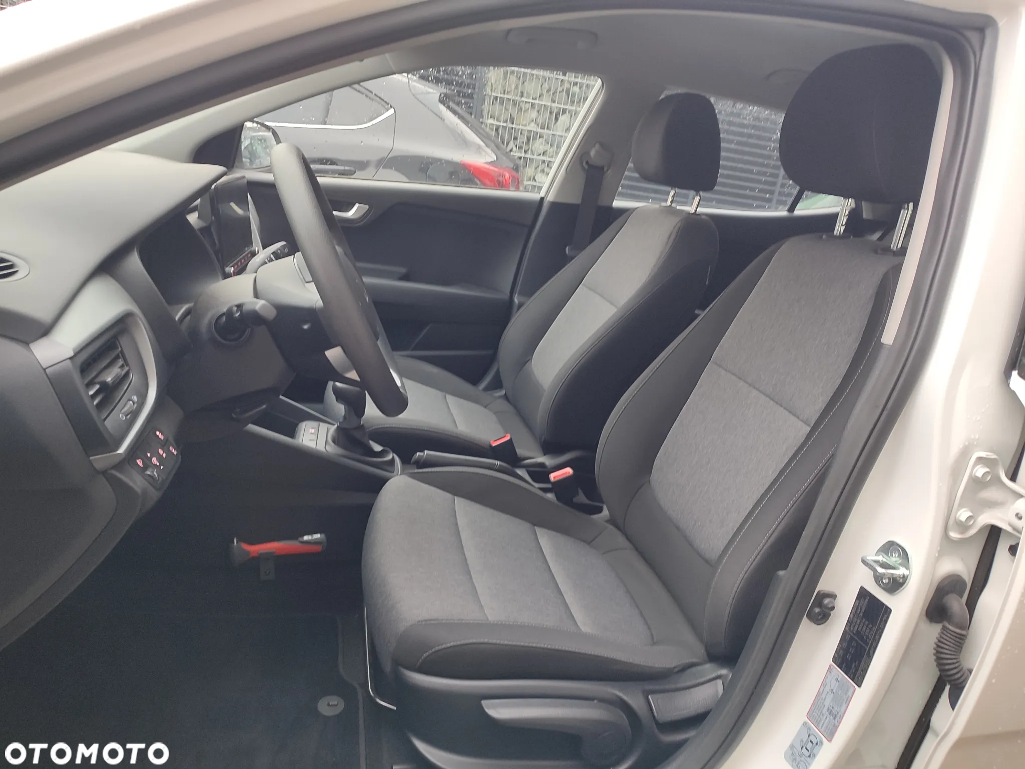 Kia Stonic - 21