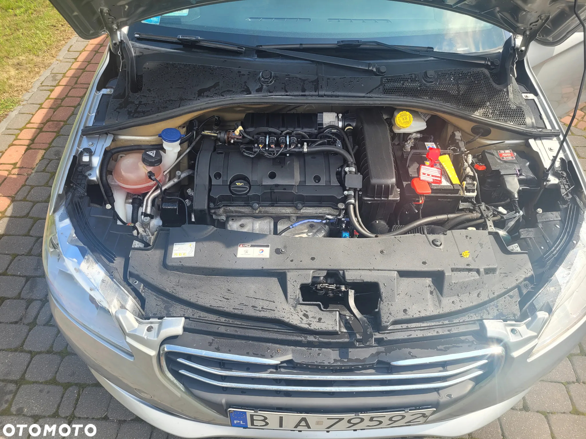 Peugeot 301 1.6 VTi Allure - 13