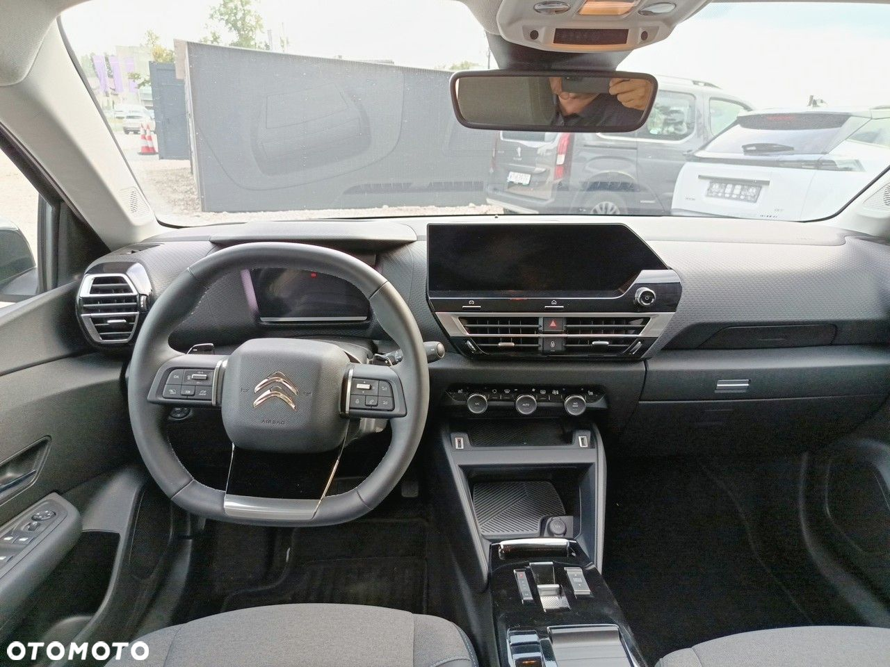 Citroën C4 1.2 PureTech Max S&S EAT8 - 8
