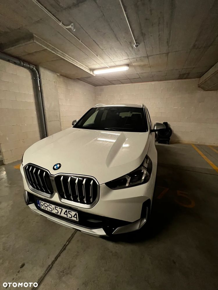 BMW X1 - 1