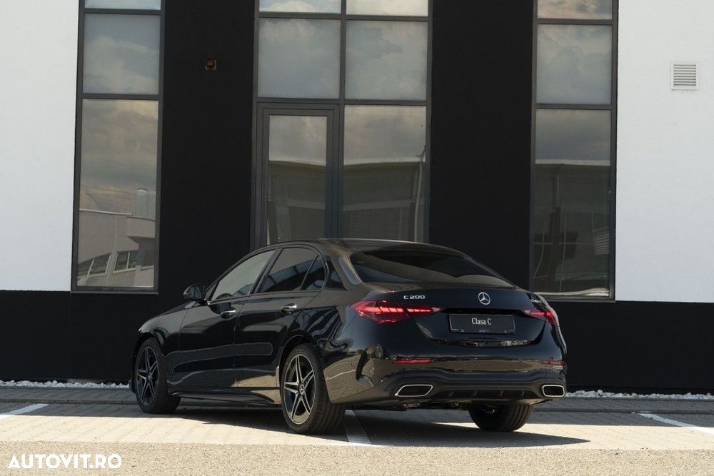 MERCEDES-BENZ C-Class 2026 — imagine 3