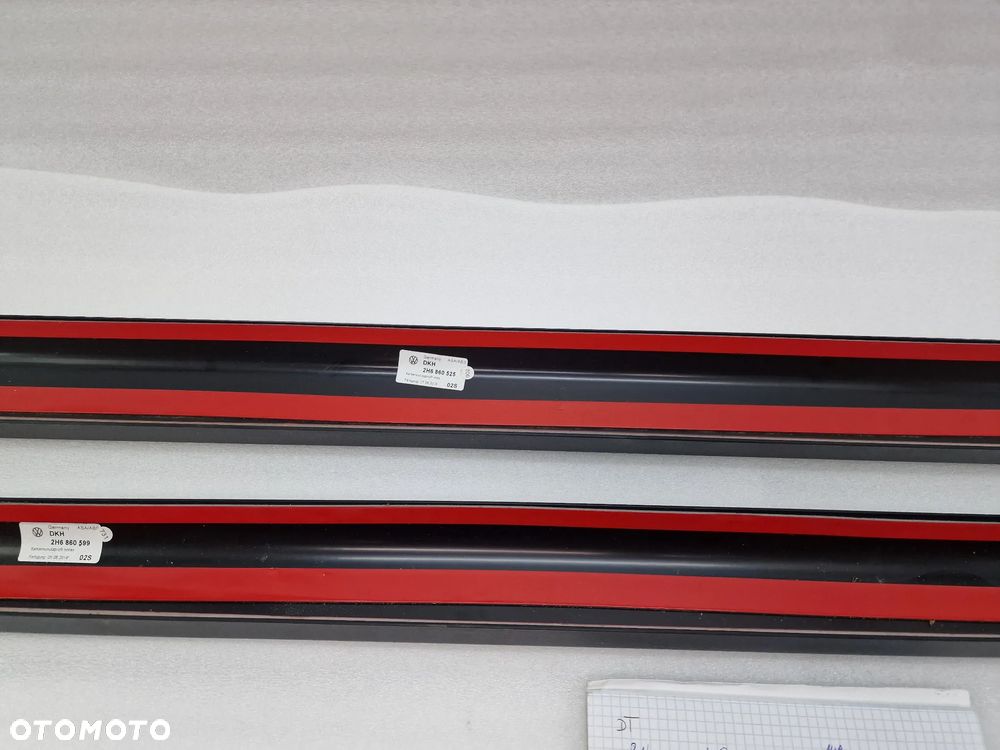 VW AMAROK 2H6 LEWA BOCZNA LISTWA / NAKŁADKA PAKI NOWA ORYGINALNA , 2H6860599 , NR AUKCJI DT815 - 17