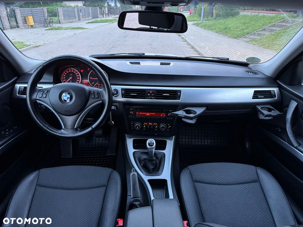 BMW Seria 3 320d DPF - 7