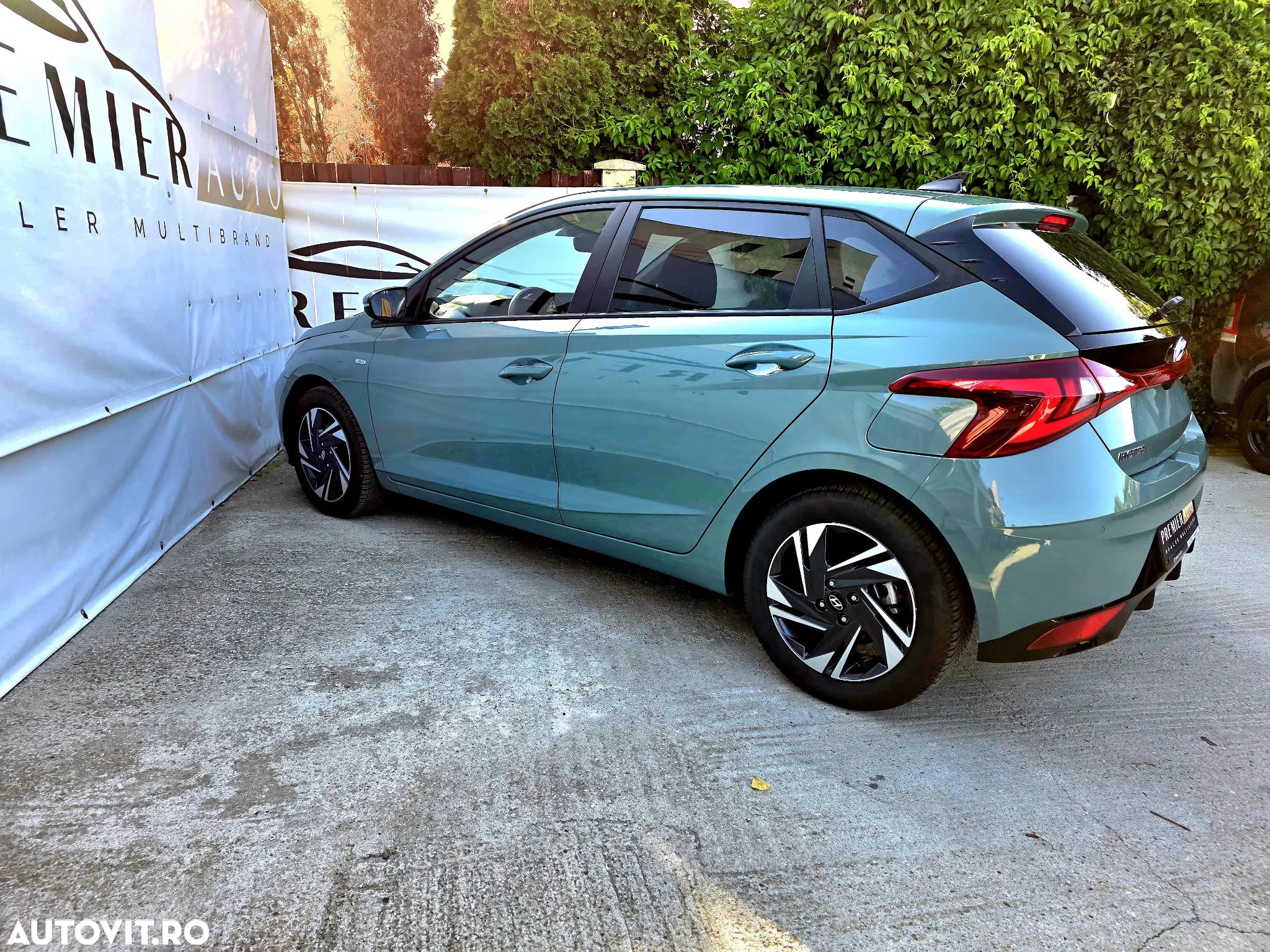Hyundai i20 1.0 l T-GDi M-Hybrid 100CP 7DCT 5DR Led Line - 12