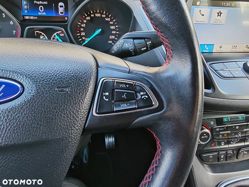 Ford Kuga 1.5 EcoBoost 2x4 ST-Line - 31