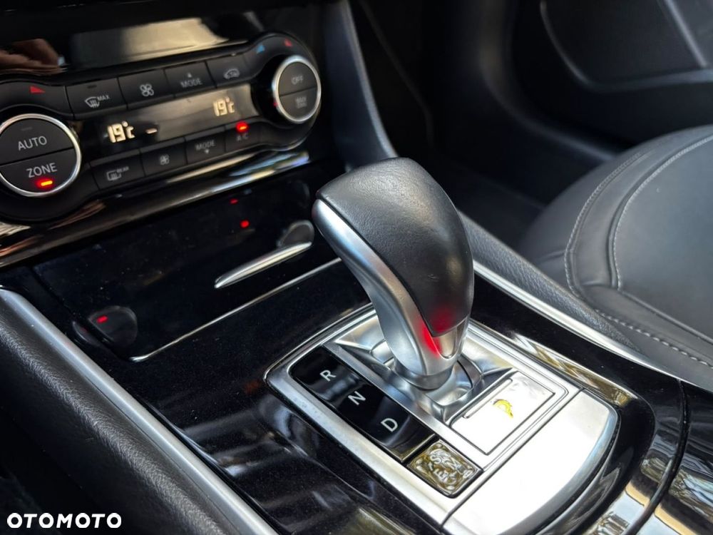 Infiniti QX30 2.0t DCT AWD Premium - 36