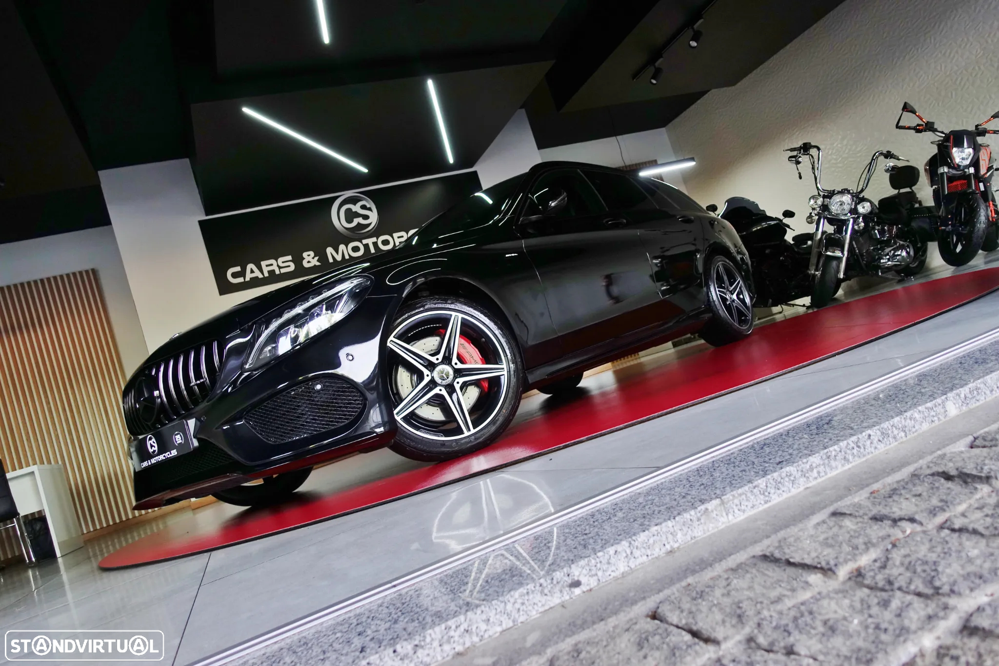 Mercedes-Benz C 300 h AMG Line - 9