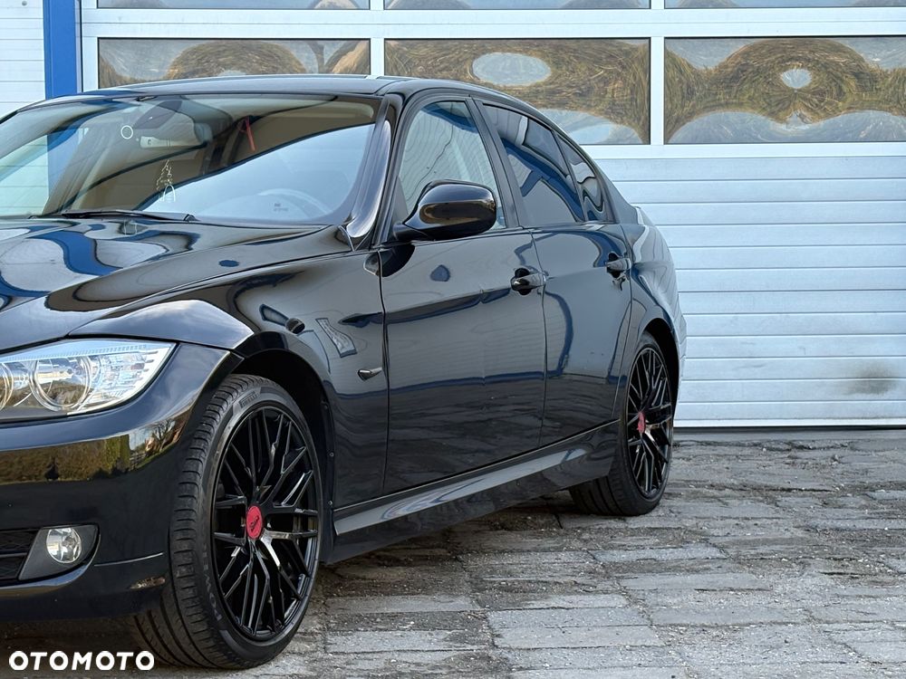 BMW Seria 3 318d - 23