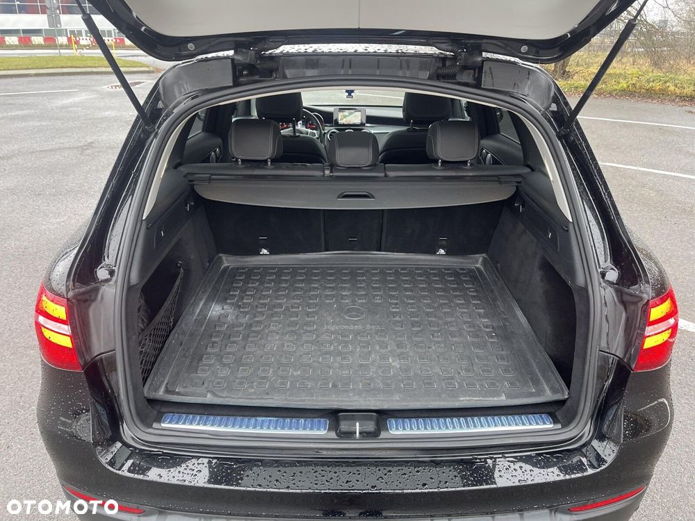 Mercedes-Benz GLC - 20