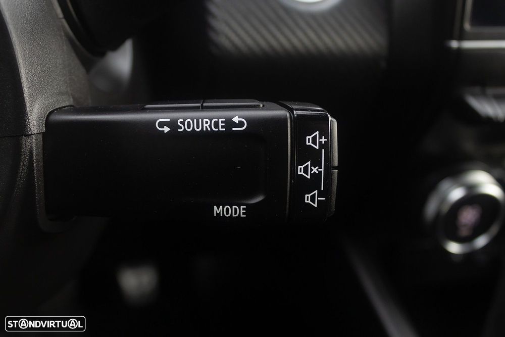 Renault Clio 1.0 TCe RS Line - 19