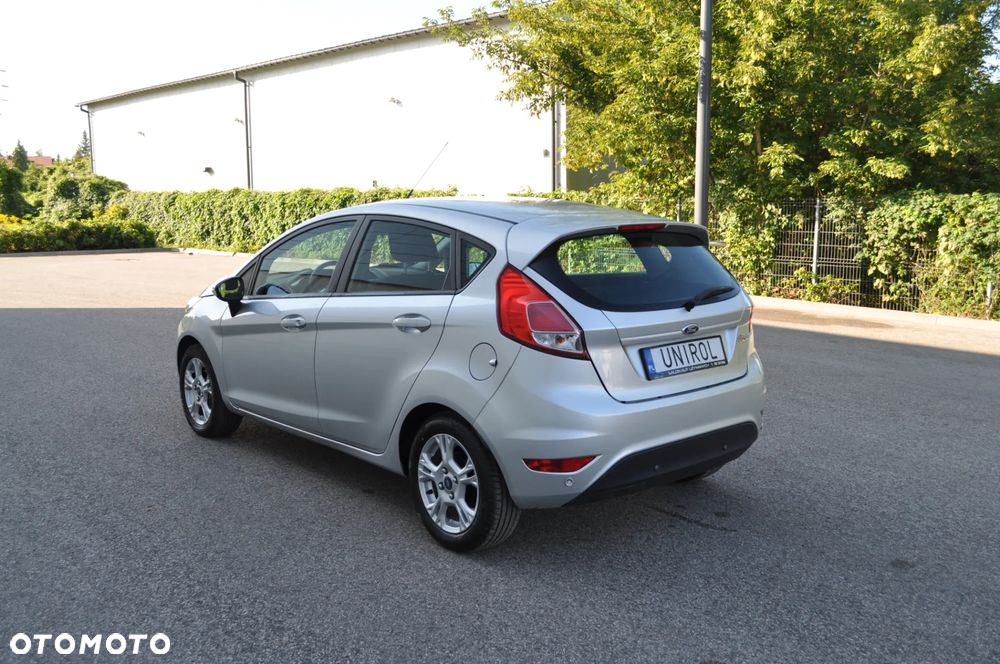 Ford Fiesta 1.25 Champions Edition - 10