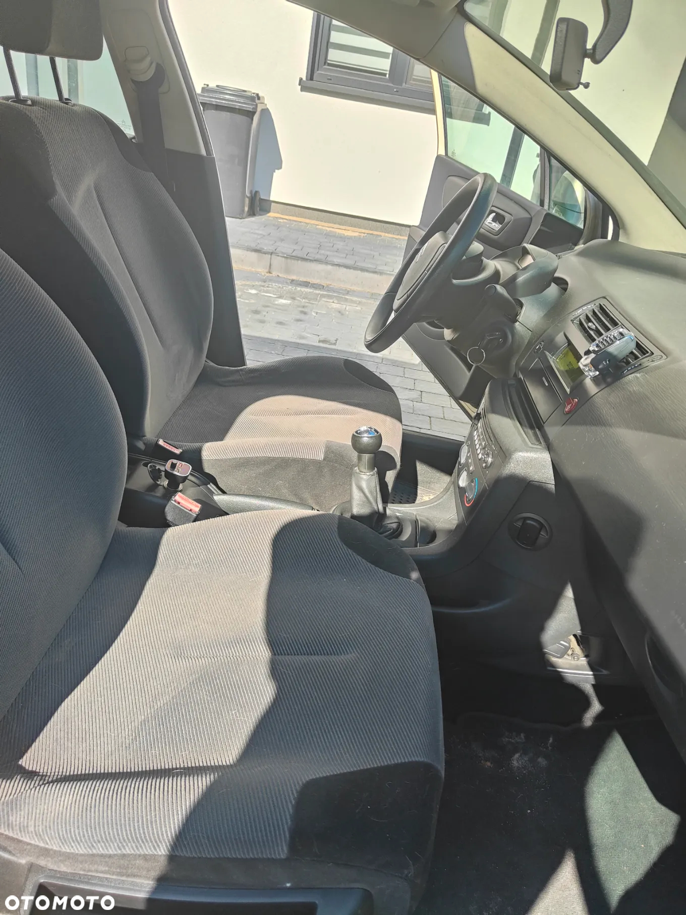 Citroën C4 1.6 HDi X - 10