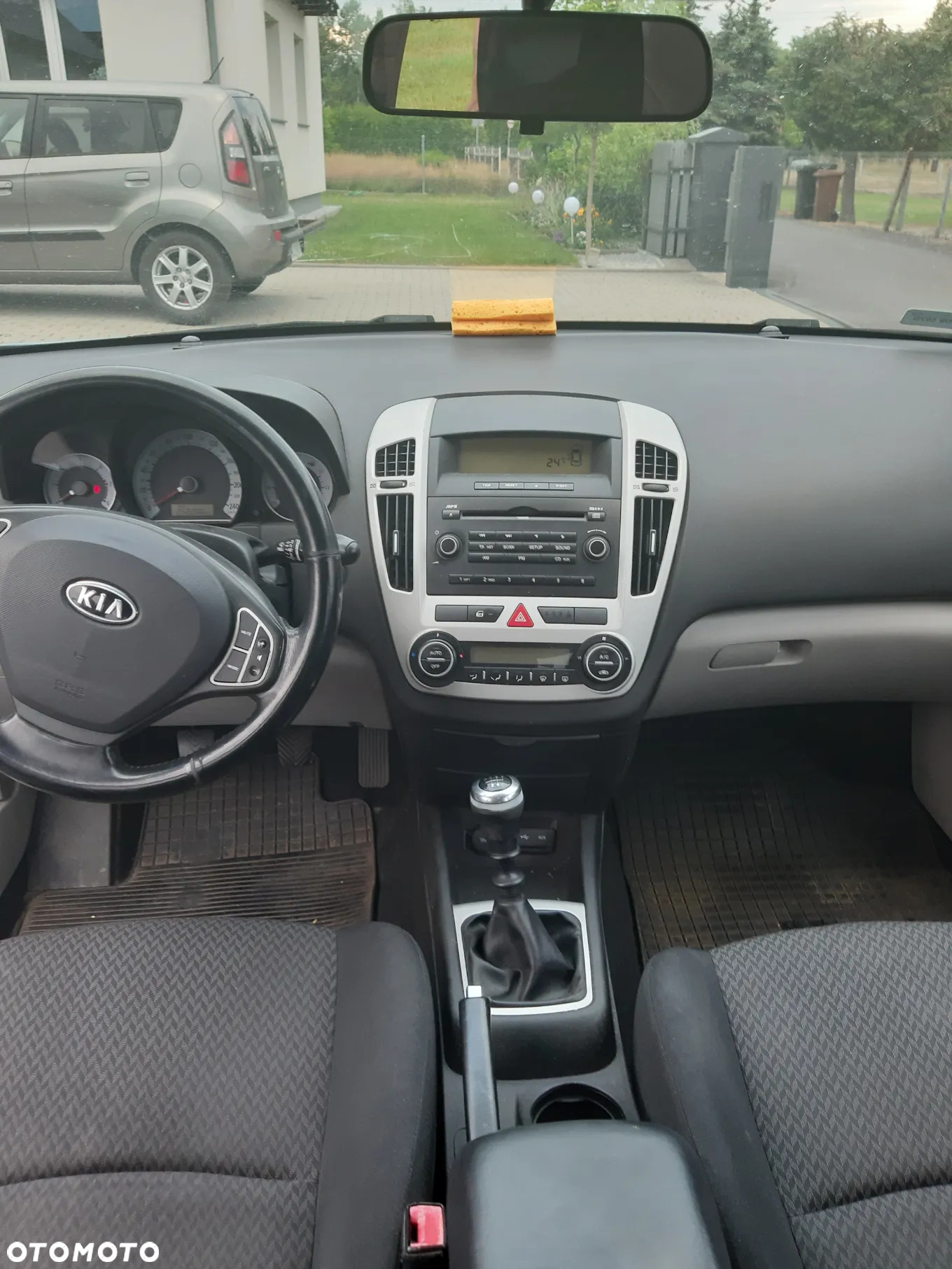 Kia Ceed - 4