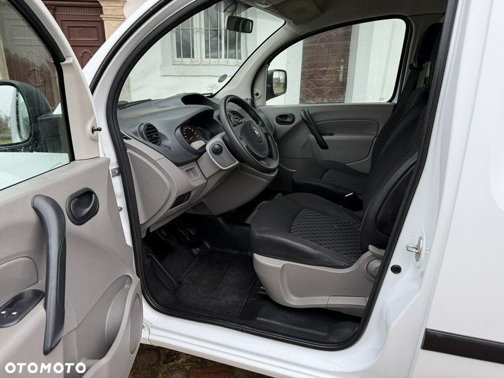 Renault Kangoo 1.6 8V 90 Happy Family - 5