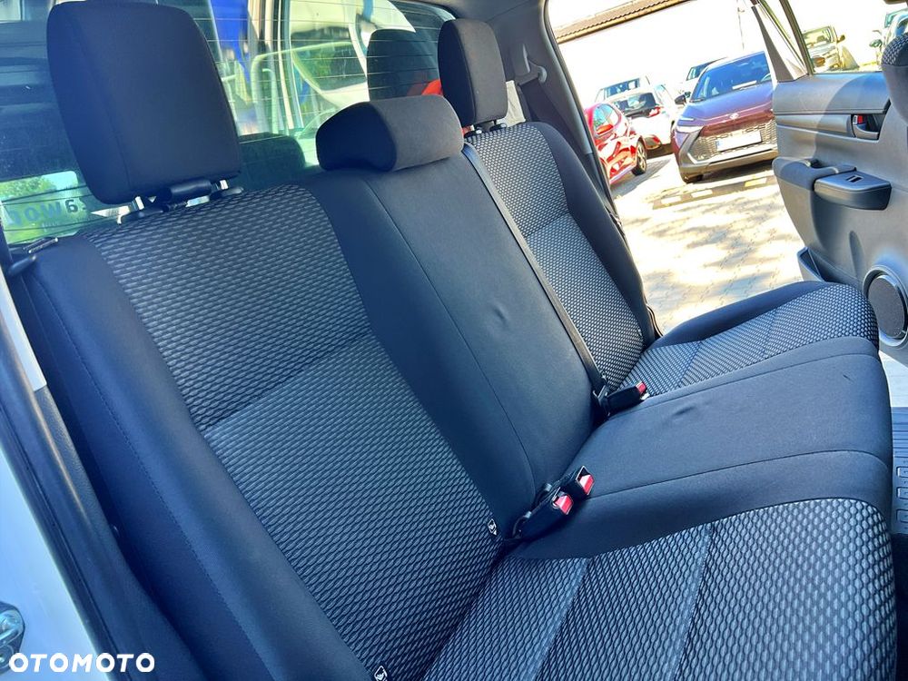 Toyota Hilux 2.4 D-4D Double Cab DLX 4x4 - 17