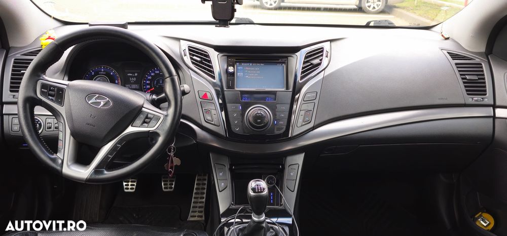 Hyundai i40 1.7 CRDI DPF Sedan Supreme+ - 4