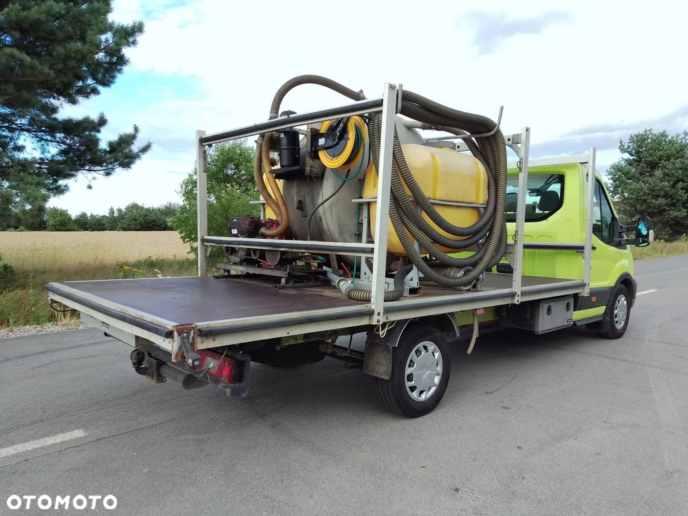 Ford Transit - 7