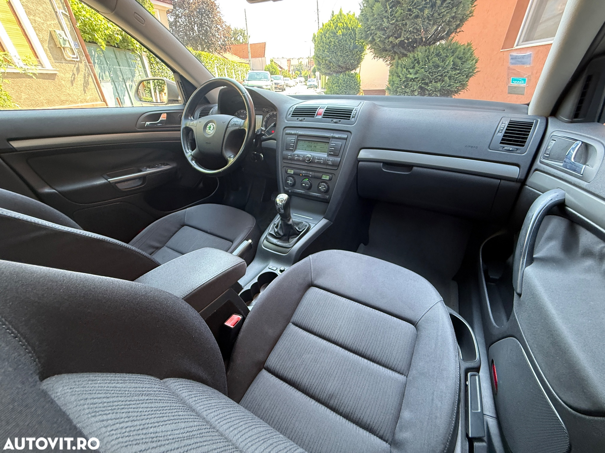 Skoda Octavia 1.9 TDI Business - 6