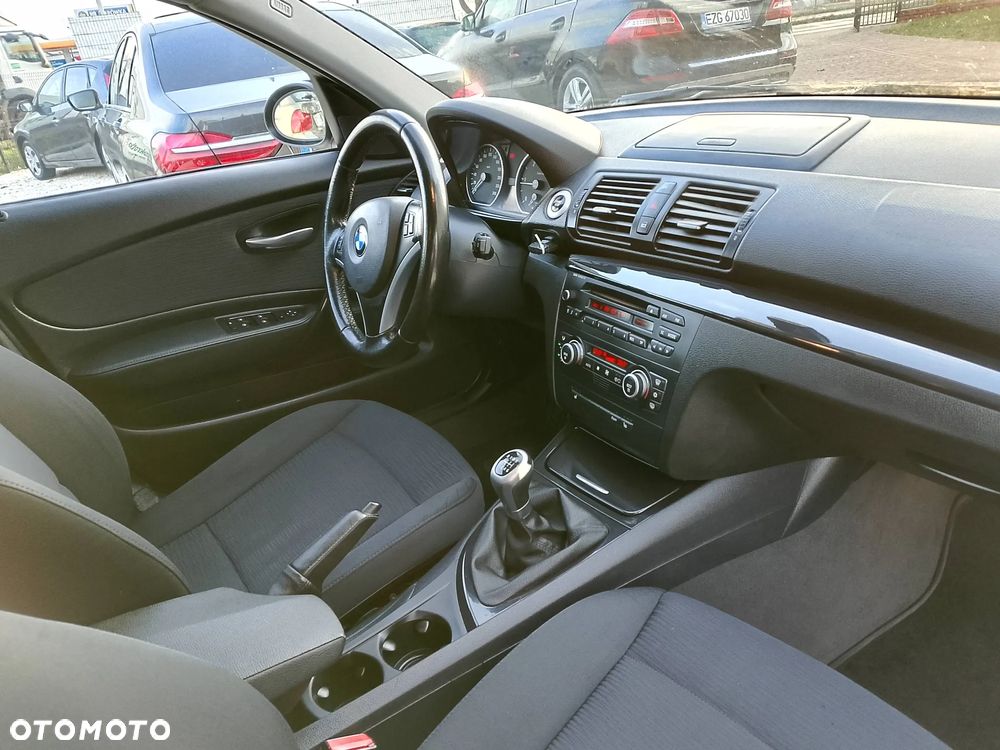 BMW Seria 1 - 11