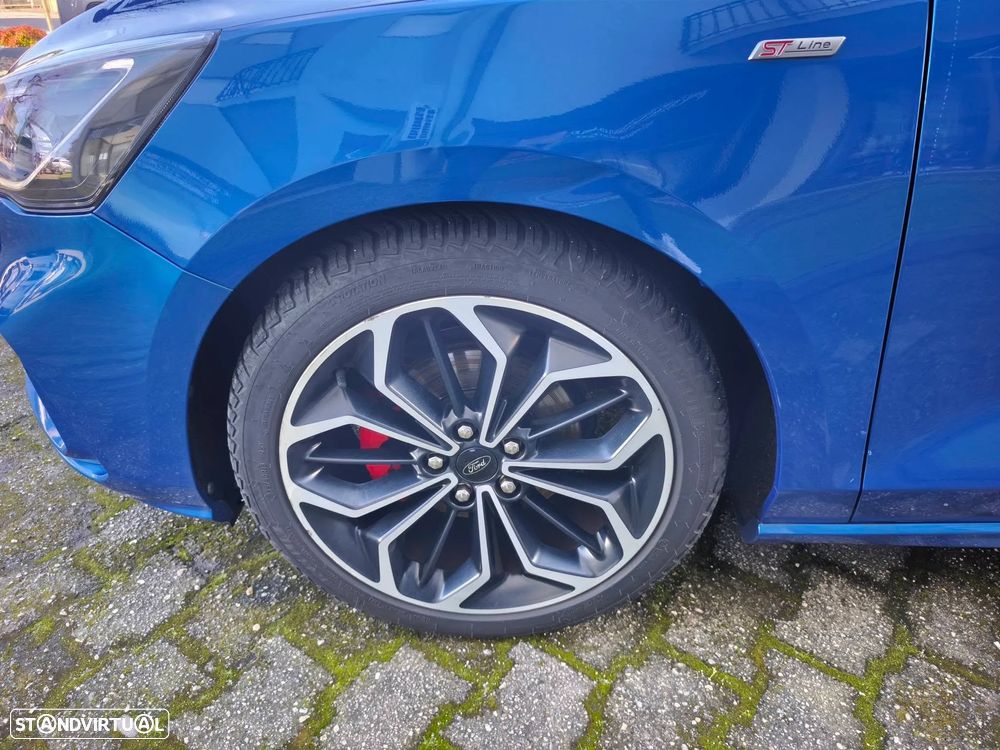 Ford Focus 1.0 EcoBoost S&S ST-LINE DESIGN - 4