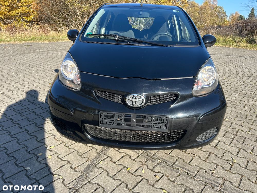 Toyota Aygo 2011 photo 2