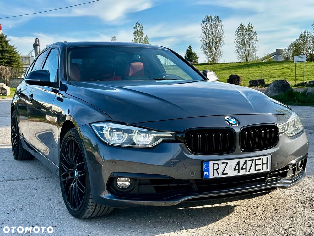 BMW Seria 3 330i xDrive Sport Line - 28