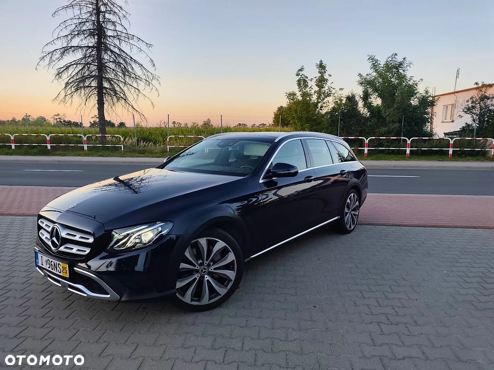 Mercedes-Benz Klasa E 350 d 4Matic All-Terrain 9G-TRONIC Avantgarde - 15