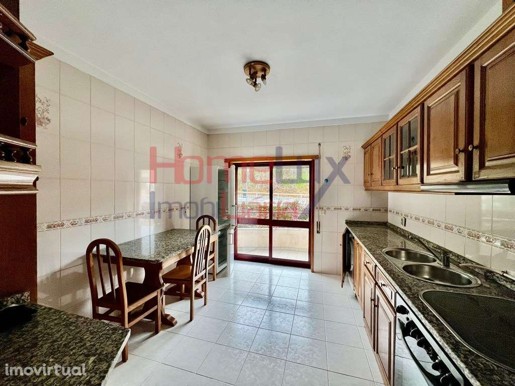Apartamento T4 em Lamego - Grande imagem: 2/32