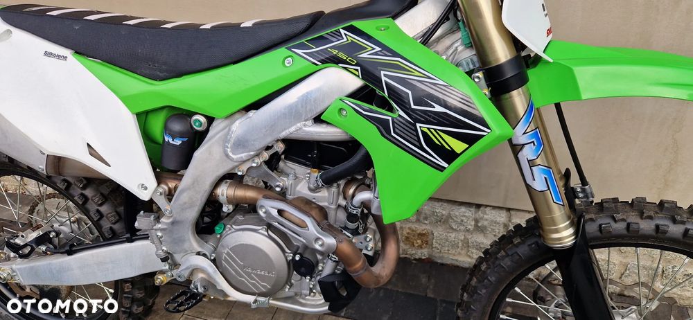 Kawasaki KX - 4
