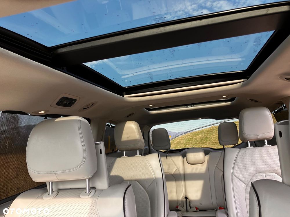 Chrysler Pacifica - 15