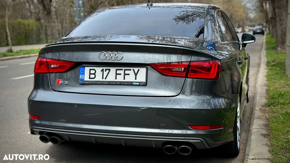 Audi S3 S tronic - 9