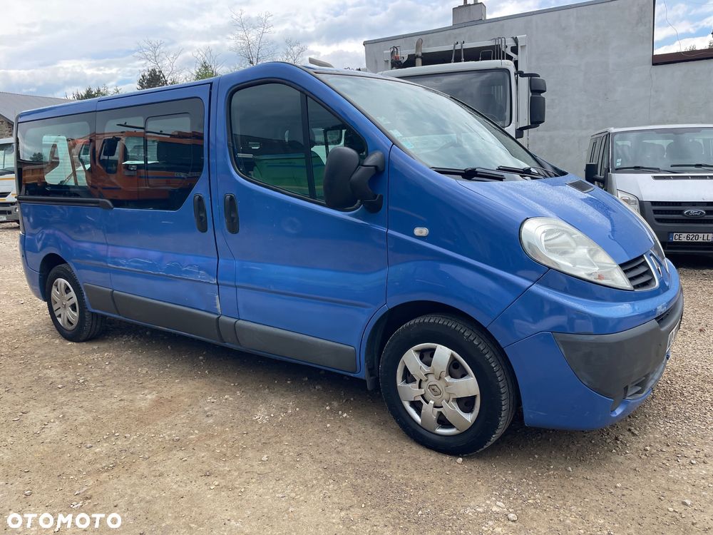 Renault Trafic - 18