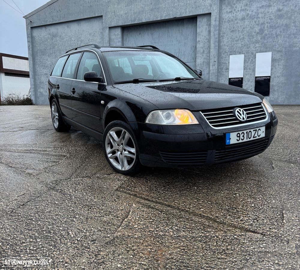 VW Passat Variant 1.9 TDi Trendline - 3