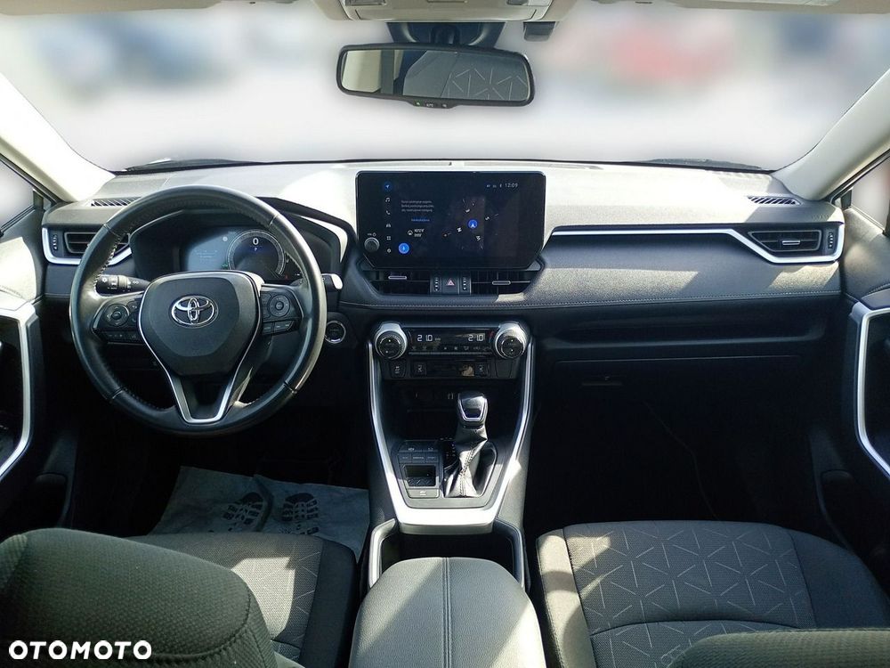 Toyota RAV4 - 9
