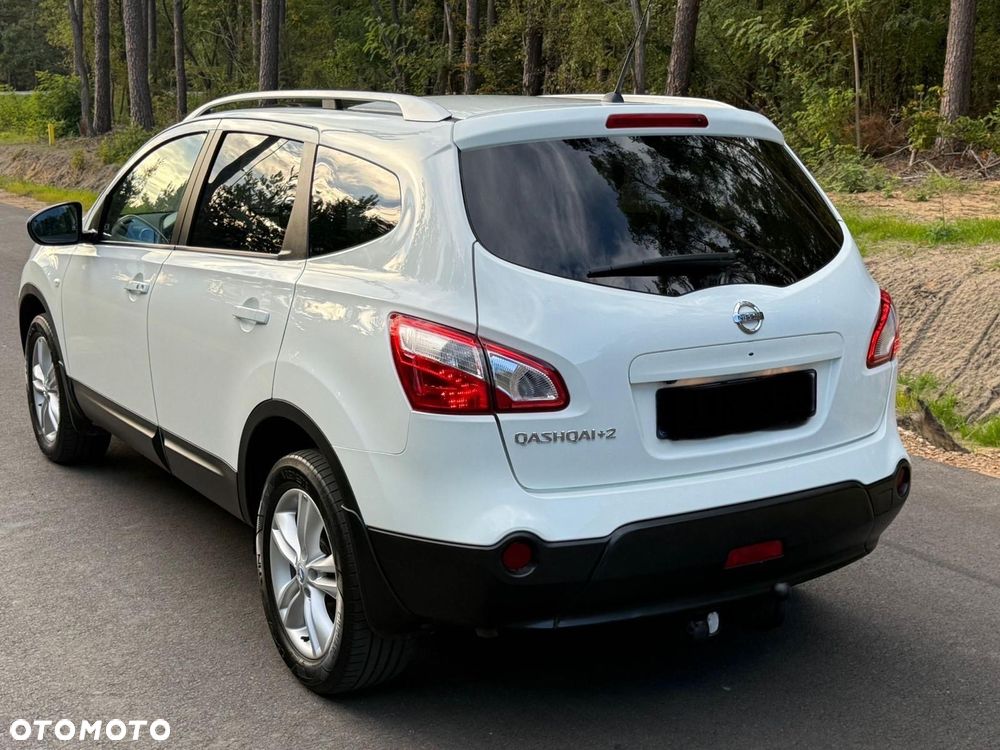 Nissan Qashqai+2 2.0 Tekna - 8