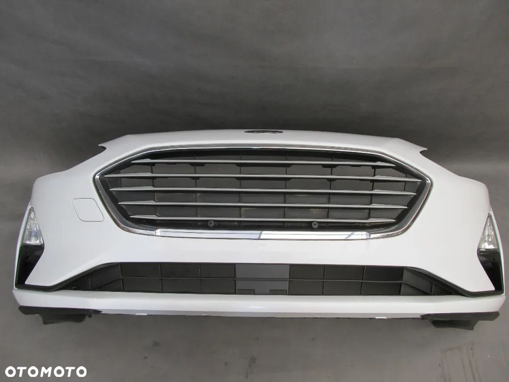 Zderzak przedni Ford Focus MK4 18 - 22 Frozen White - 4