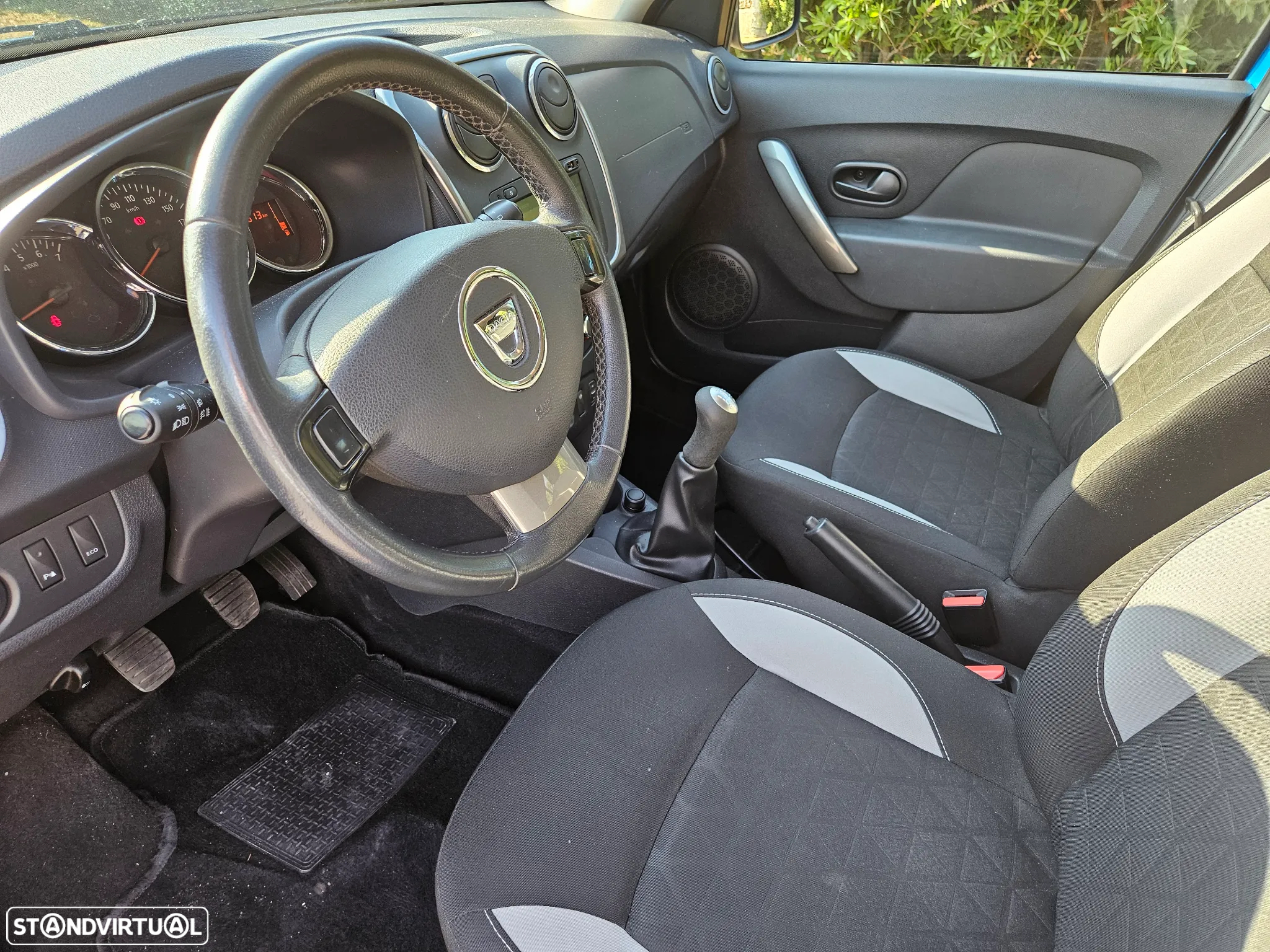 Dacia Sandero 0.9 TCe Stepway - 10