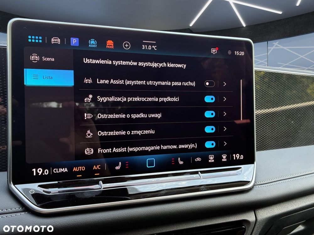 Volkswagen Tiguan - 20