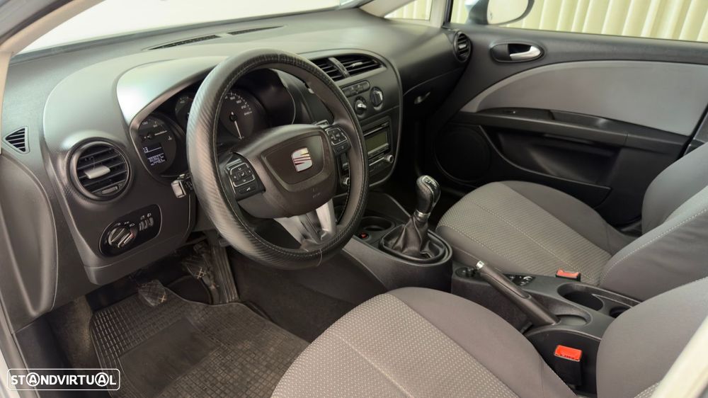 SEAT Leon 1.6 TDI Sport - 9
