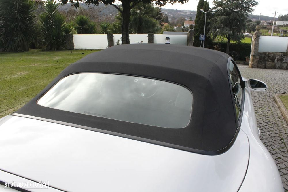 Porsche 911 (997) Turbo Cabriolet - 17