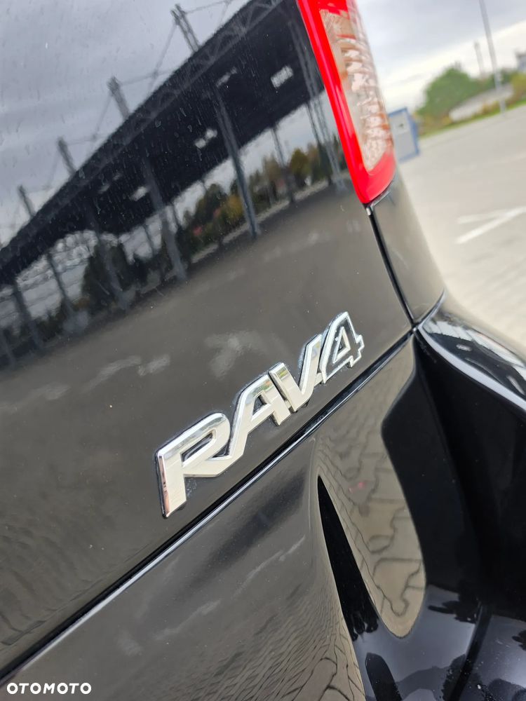 Toyota RAV4 2.0 4x4 Travel - 14