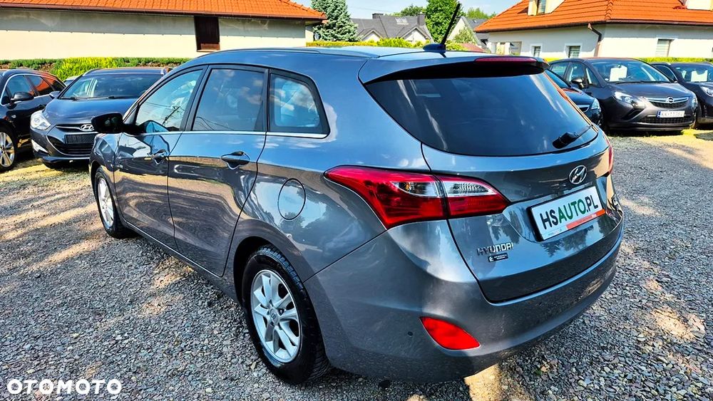 Hyundai i30 1.6 GDI Premium - 18