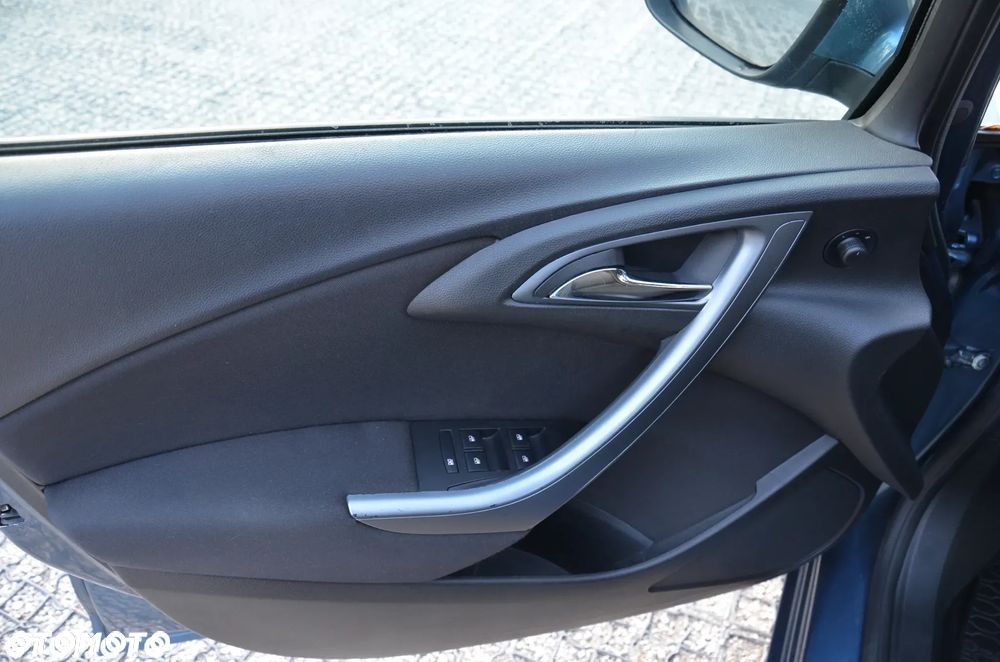 Opel Astra 1.6 Active - 11