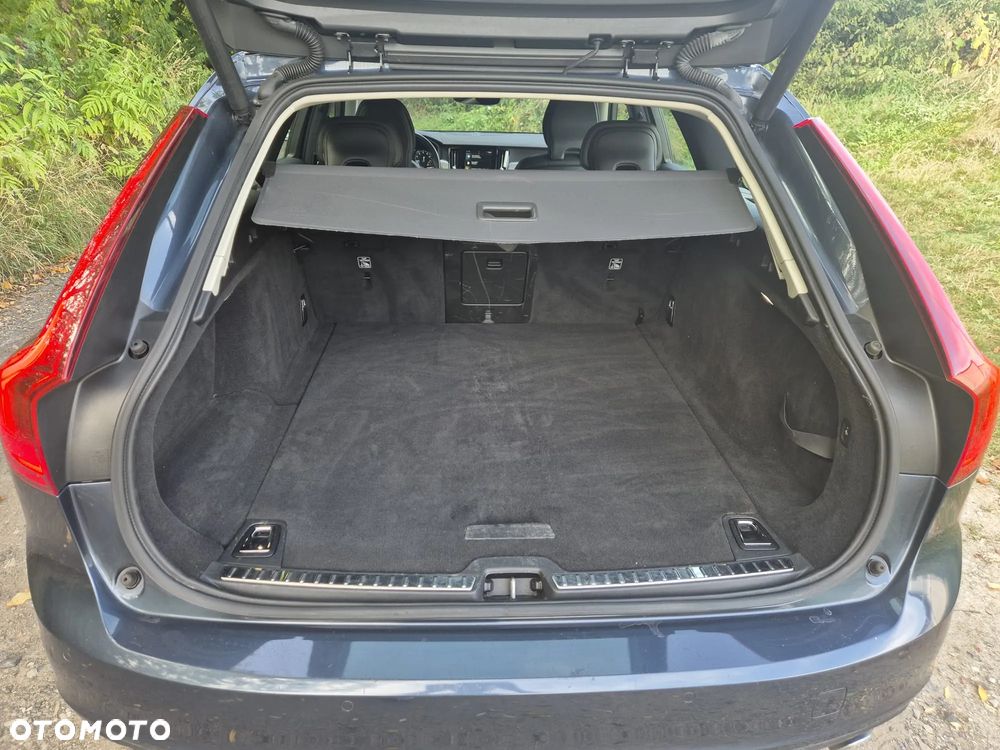 Volvo V90 T4 Momentum Pro - 14