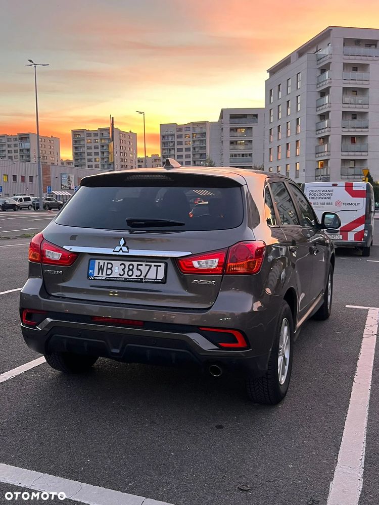 Mitsubishi ASX 1.6 Inform - 6