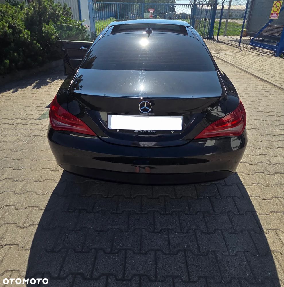 Mercedes-Benz CLA 180 BlueEffICIENCY Edition - 3