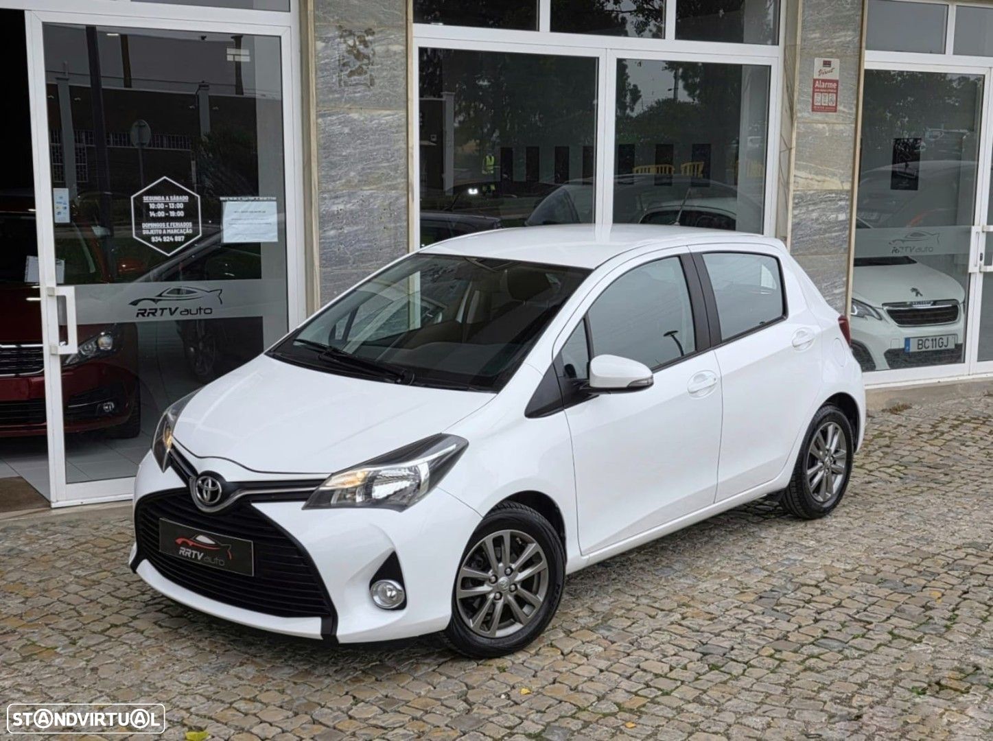 Toyota Yaris 1.0 VVT-i Comfort+P.Style - 1