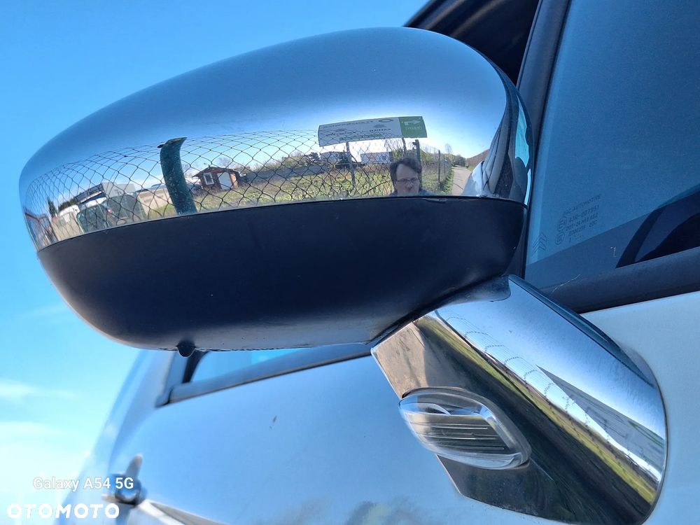 Citroën DS3 e-HDi 115 FAP SportChic - 23