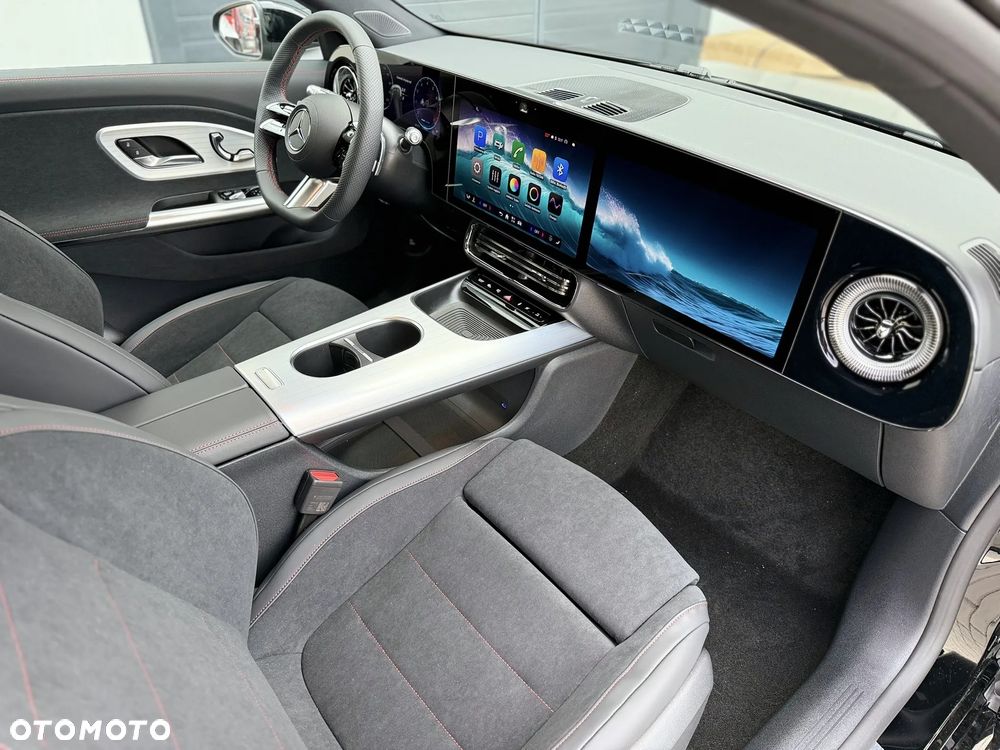 Mercedes-Benz CLA - 26