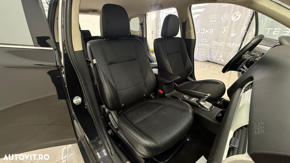 Mitsubishi Outlander 2.0 4WD - 19